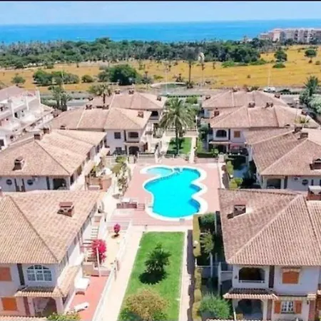 Апартаменты Pons In Barcas Punta Prima Торевьиа